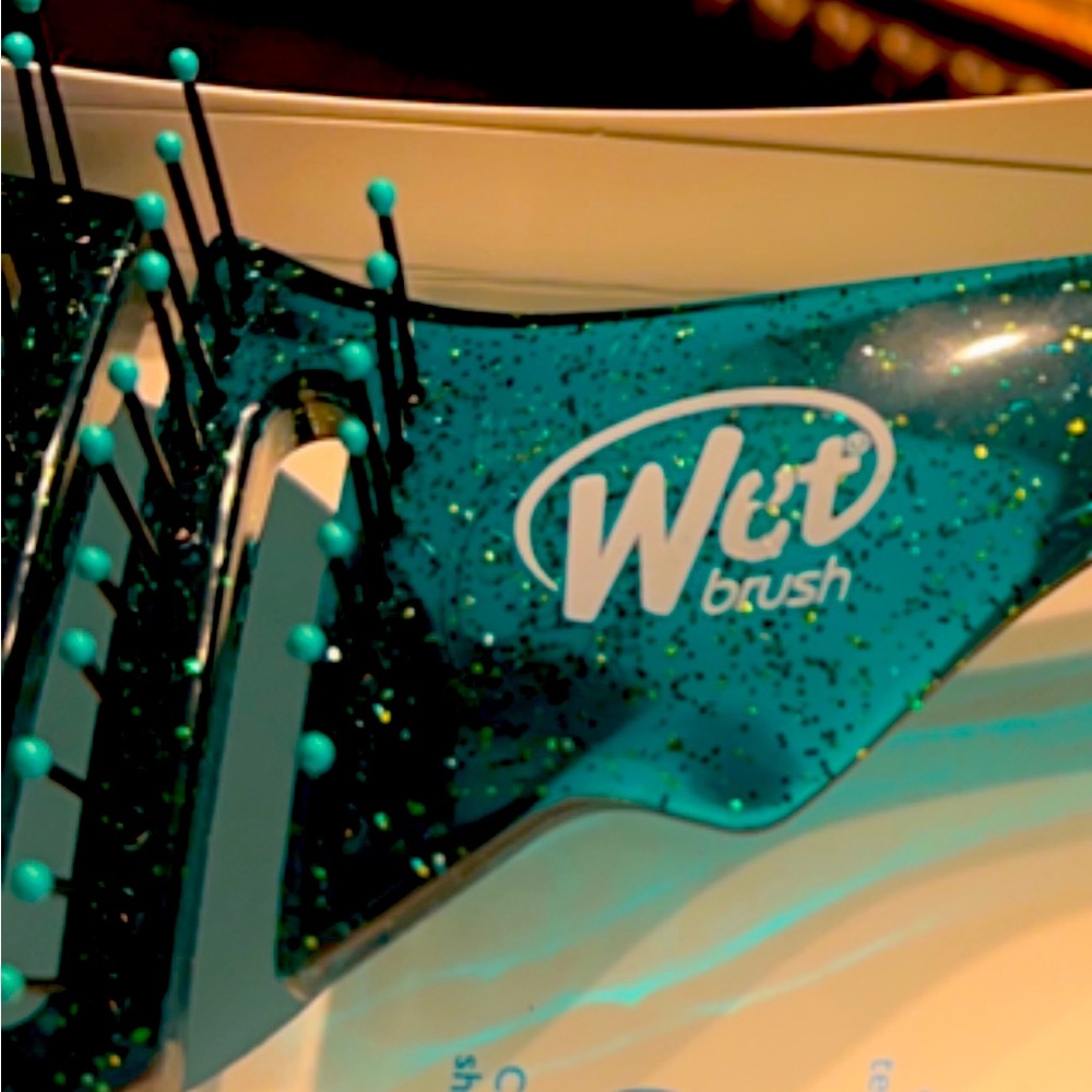 Shower Detangling Brush in Teal Glitter
